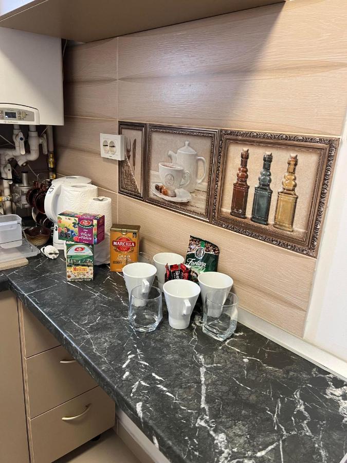 Apartament Cu 2 Dormitoare - Madalina Corabia Экстерьер фото